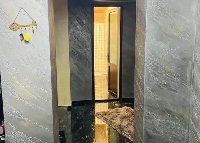 Holiday home Lovely 1 Bedroom Flat In A 2 Ground Floor House