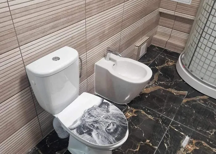 Holiday home Lovely 1 Bedroom Flat In A 2 Ground Floor House *